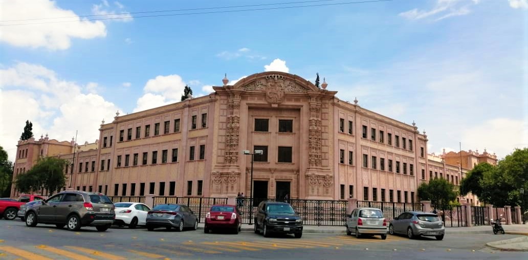 UNIVERSITARIOS – El Heraldo de Saltillo