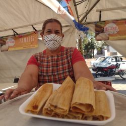 Disfrutan ramosarizpenses de Feria del Tamal y Pan de Pulque4